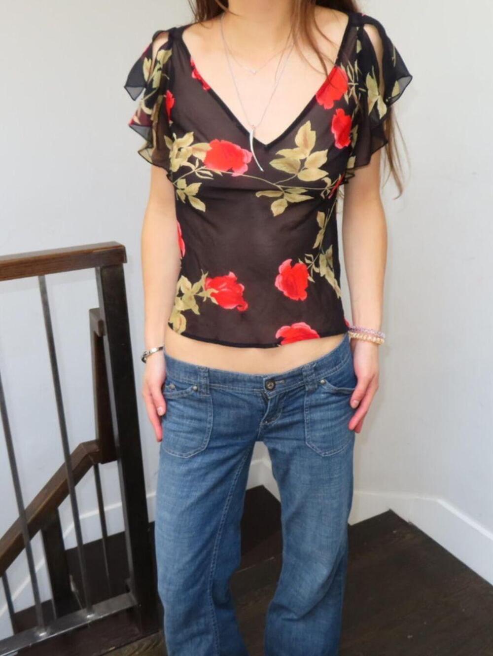 THE LIMITED Women's Black and Multi Shirt - Picture 5 of 5